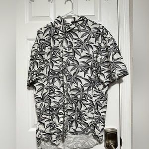 Black-White Men’s Palm Tree Dress shirt